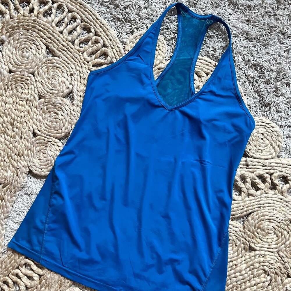 Lululemon V Neck racerback tank